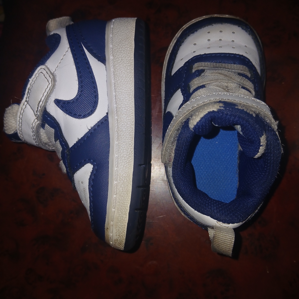 Nike Kids Navy and White Sneakers